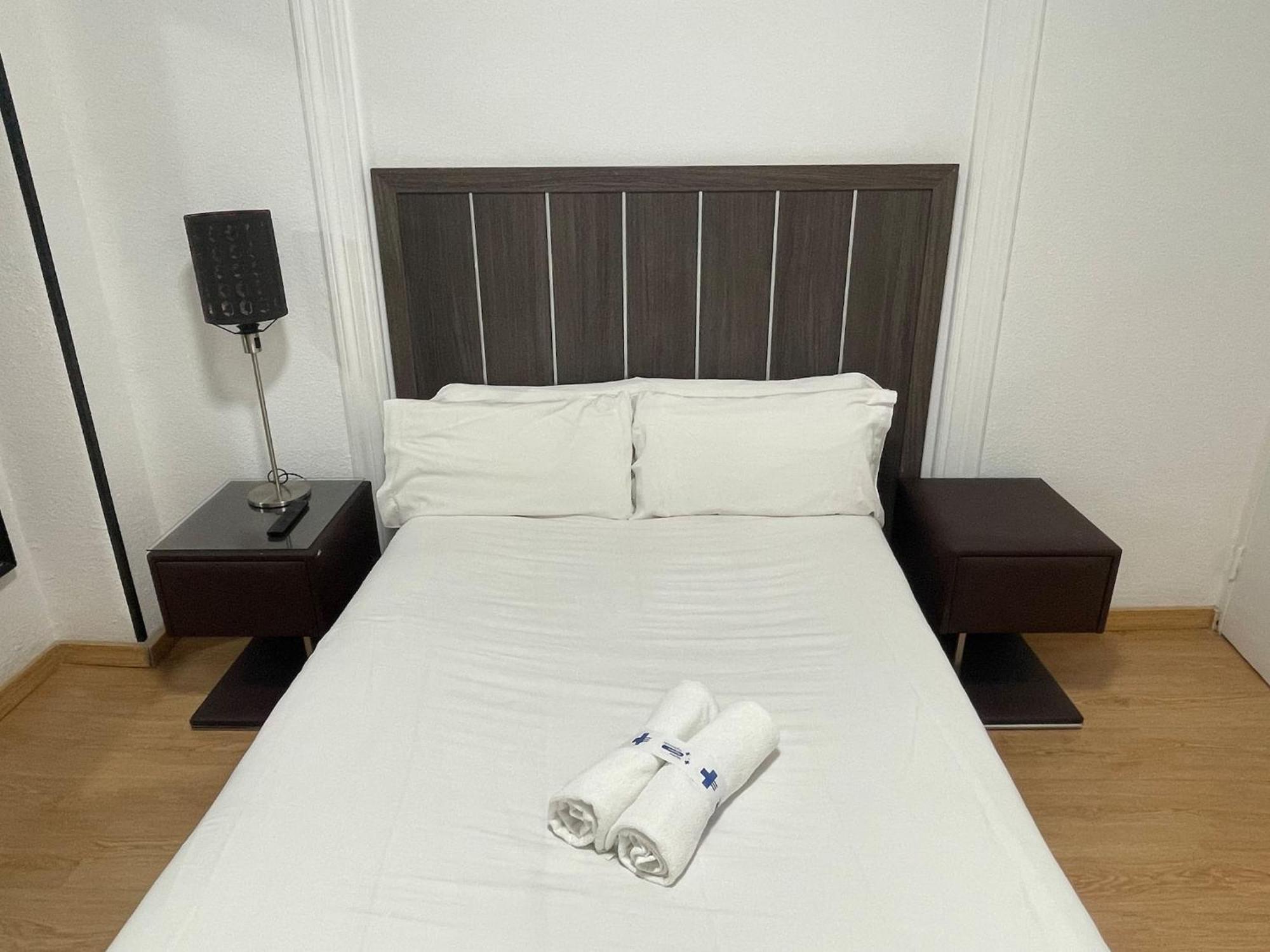 Apartamentos Day Madrid Santo Domingo Centro Gran Via Sol Malasana Eksteriør billede
