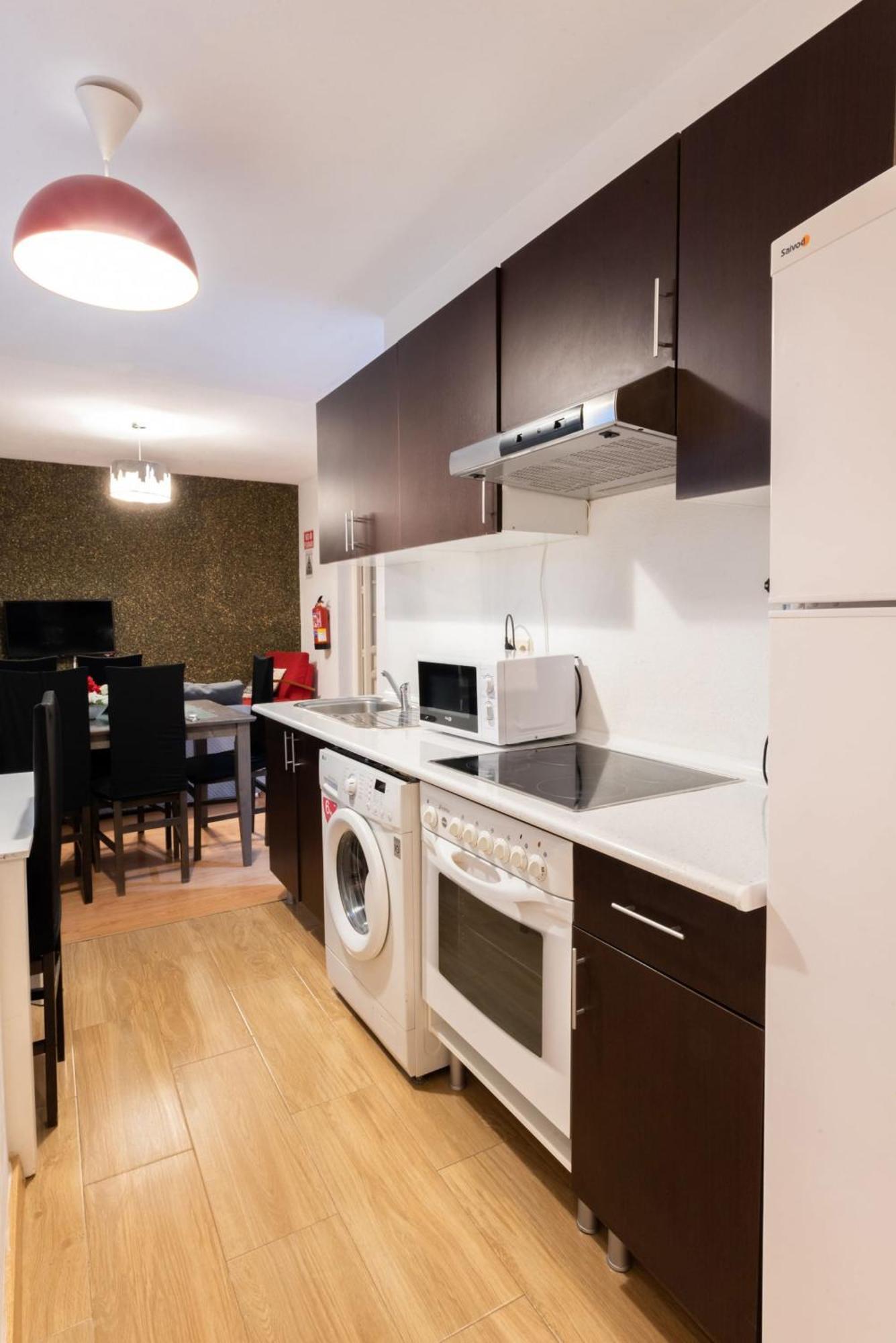 Apartamentos Day Madrid Santo Domingo Centro Gran Via Sol Malasana Eksteriør billede